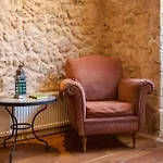 דירה History And Charm חאניה
